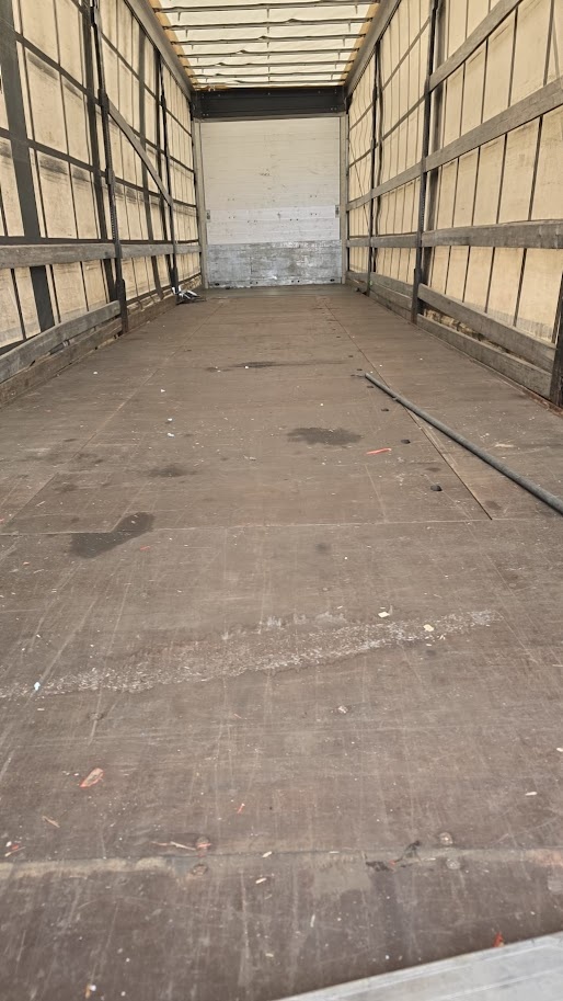 NÁVĚS VHODNÝ K TRVALÉMU STÁNÍ - 4