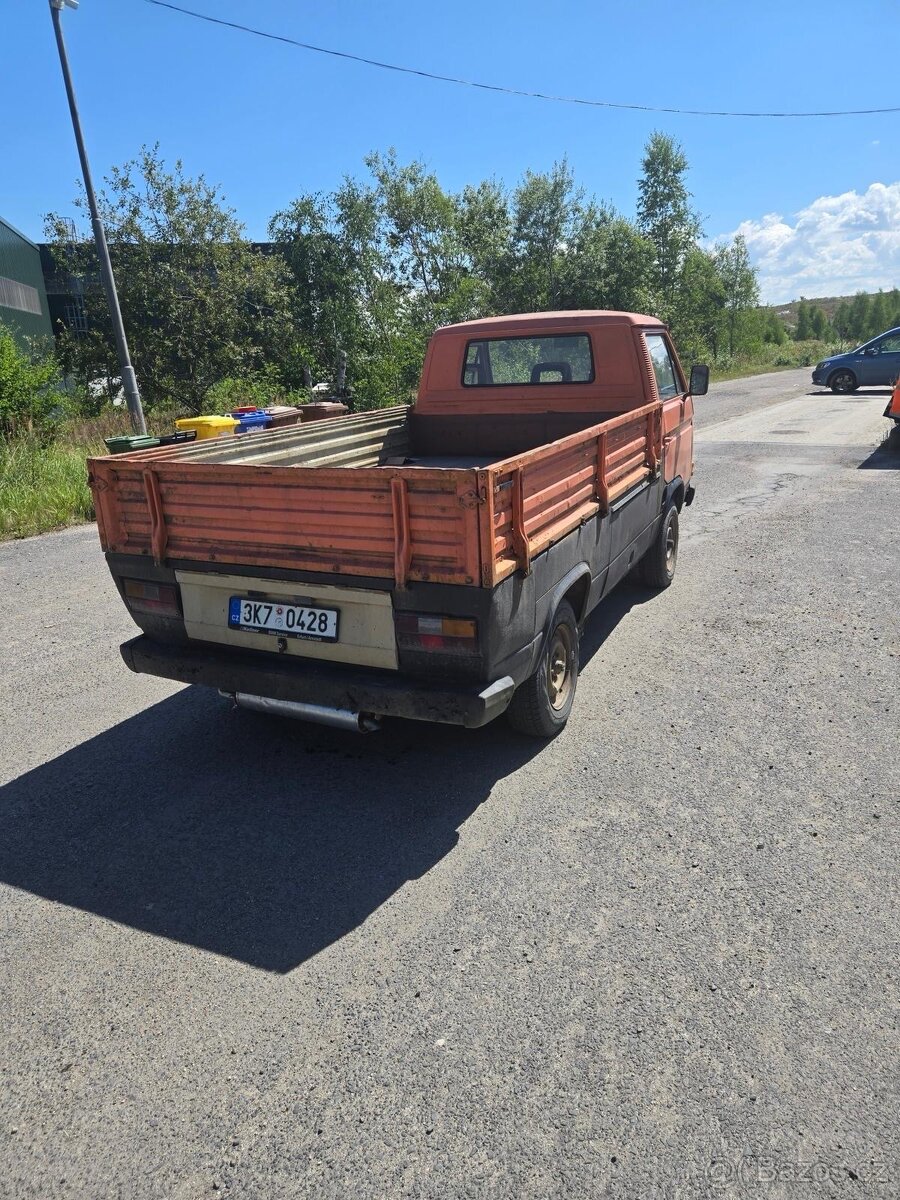 Volkswagen Transporter T5 - 4