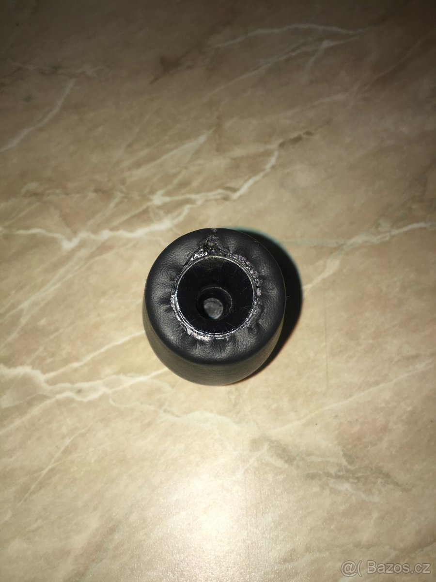 Hlavice Mazda ( chrom) 6st. - 4