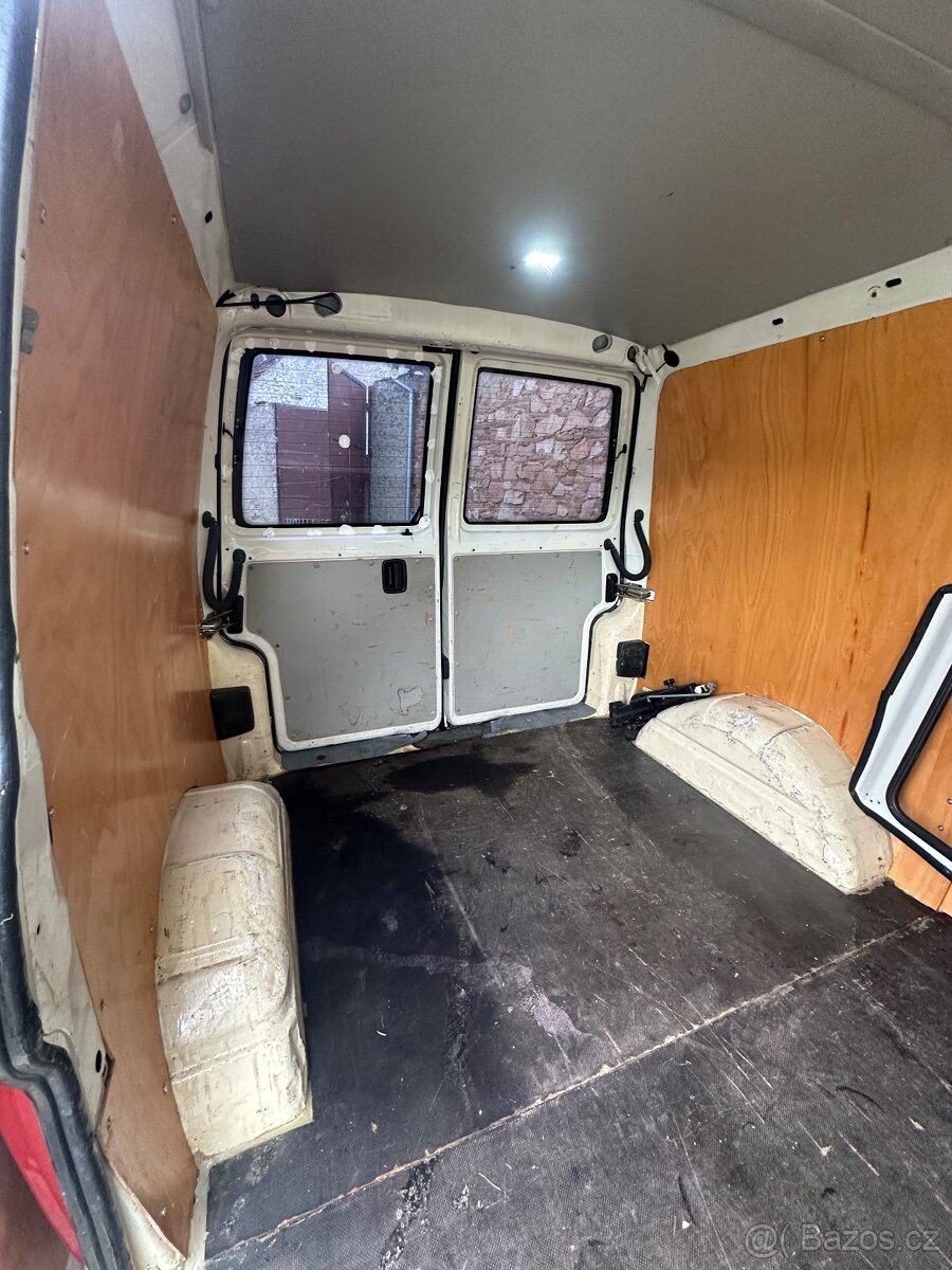 VW TRANSPORTER T4 - 4