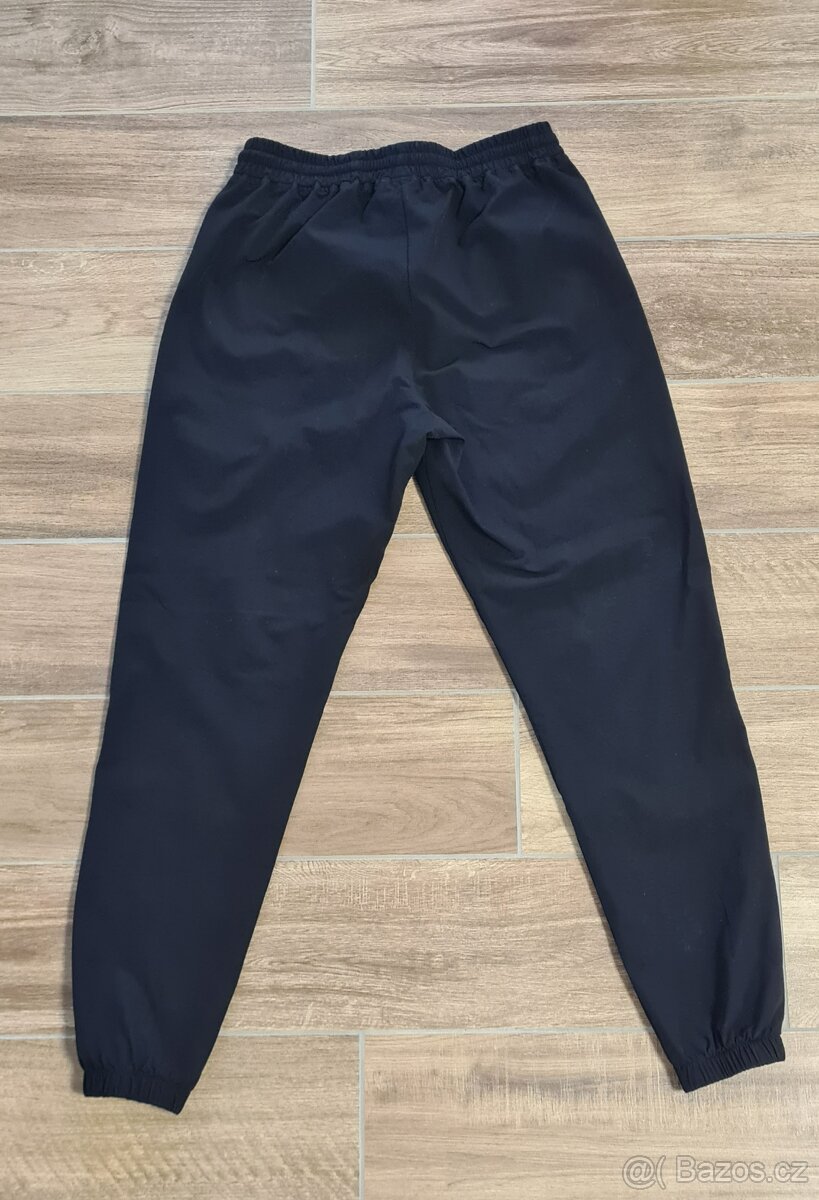 Černé sportovní jogger kalhoty Notice the reckless - 4