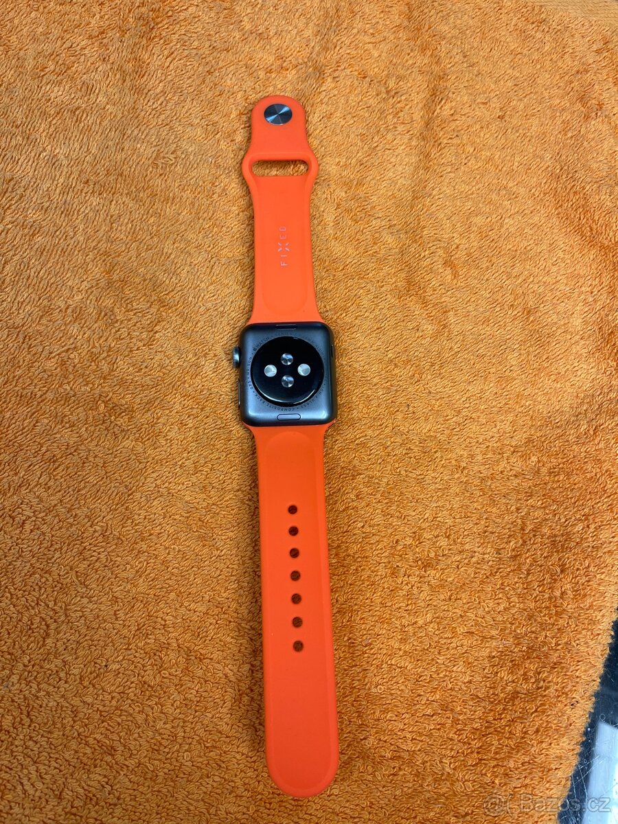 Apple Watch series 3 - 38mm, kondice baterie 90% - 4