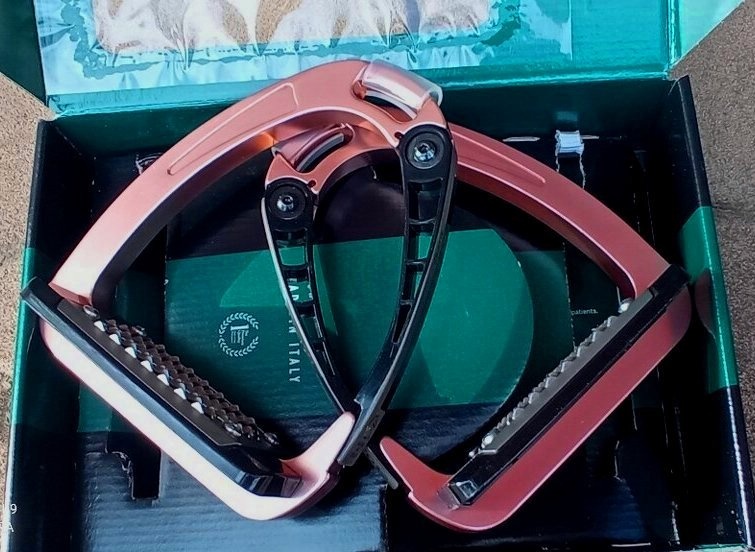 Bezpečnostní třmeny ACAVALLO ARENA Alupro - 4