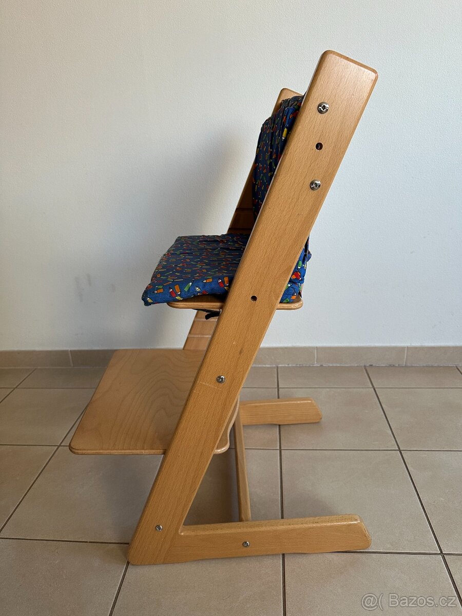 "Rostoucí" dětská židle (s polstrováním) - 4