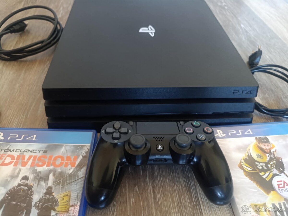 PS4 1TB PRO - 4