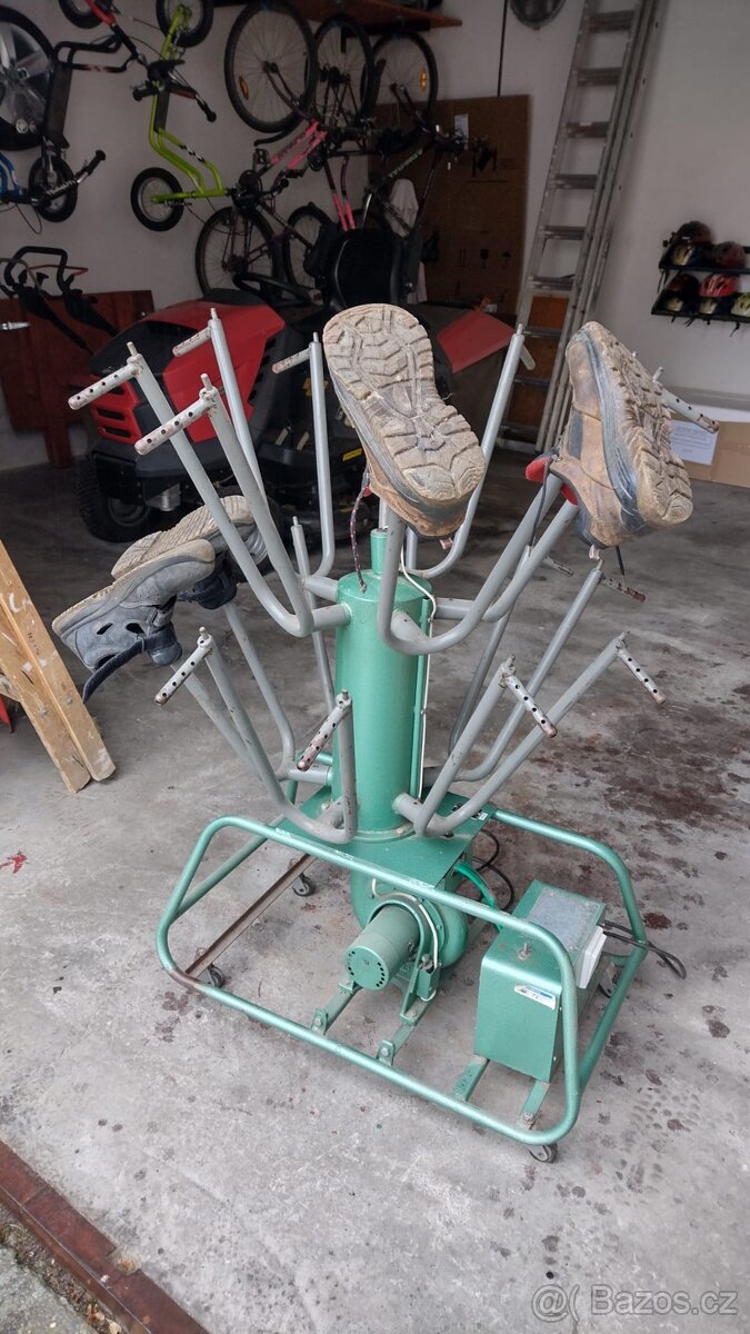 Elektrický retro vysoušeč na boty - 4