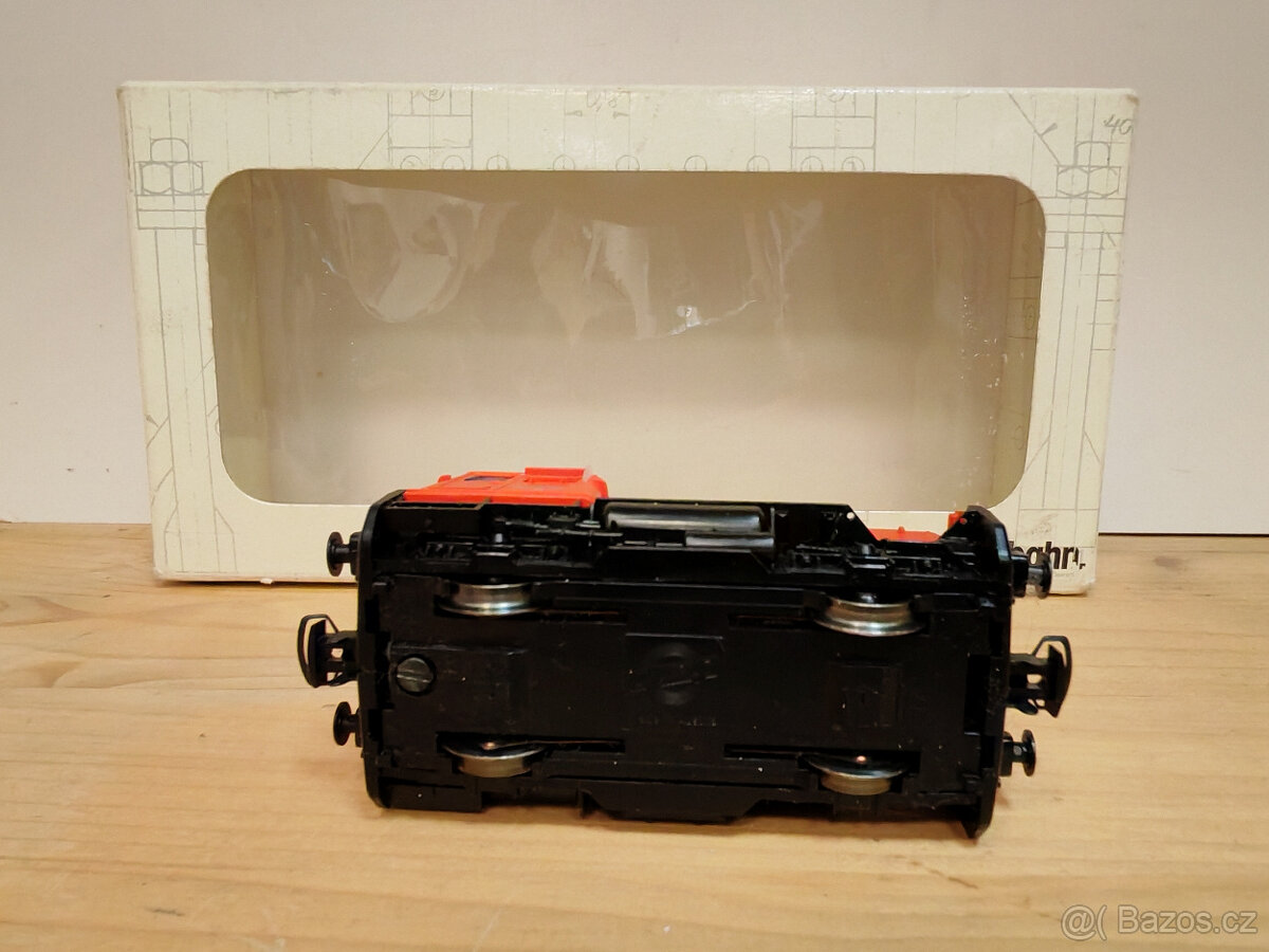 Vláčky - Lokomotiva 206 082 - 4