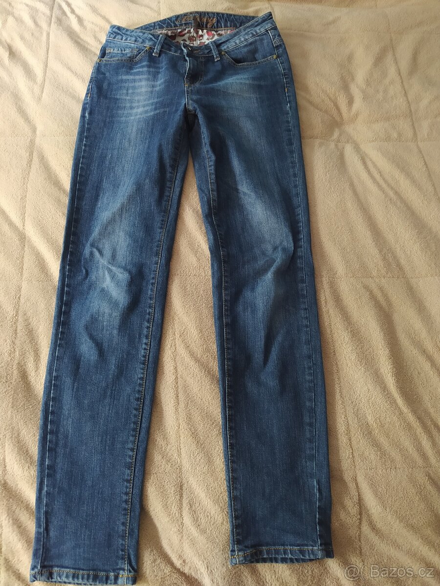 Dámské rifle M - 4