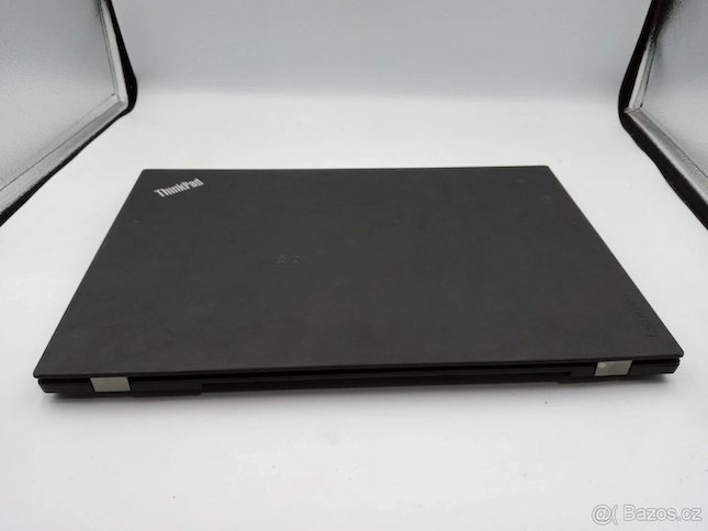 Lenovo Thinkpad T570 | i5 • 8GB RAM • 256GB SSD - 4