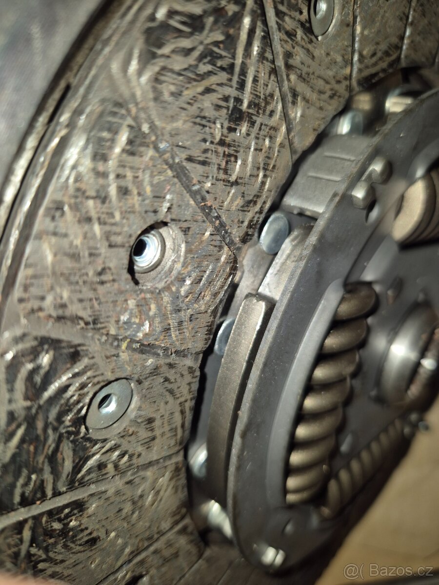 Spojka Octavia 2 - 4