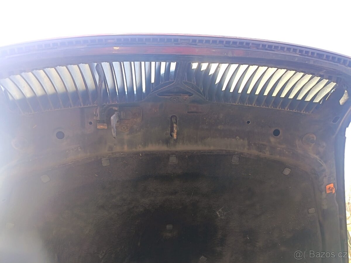 přední kapota Octavia 2 před Face 9910 černá - 4