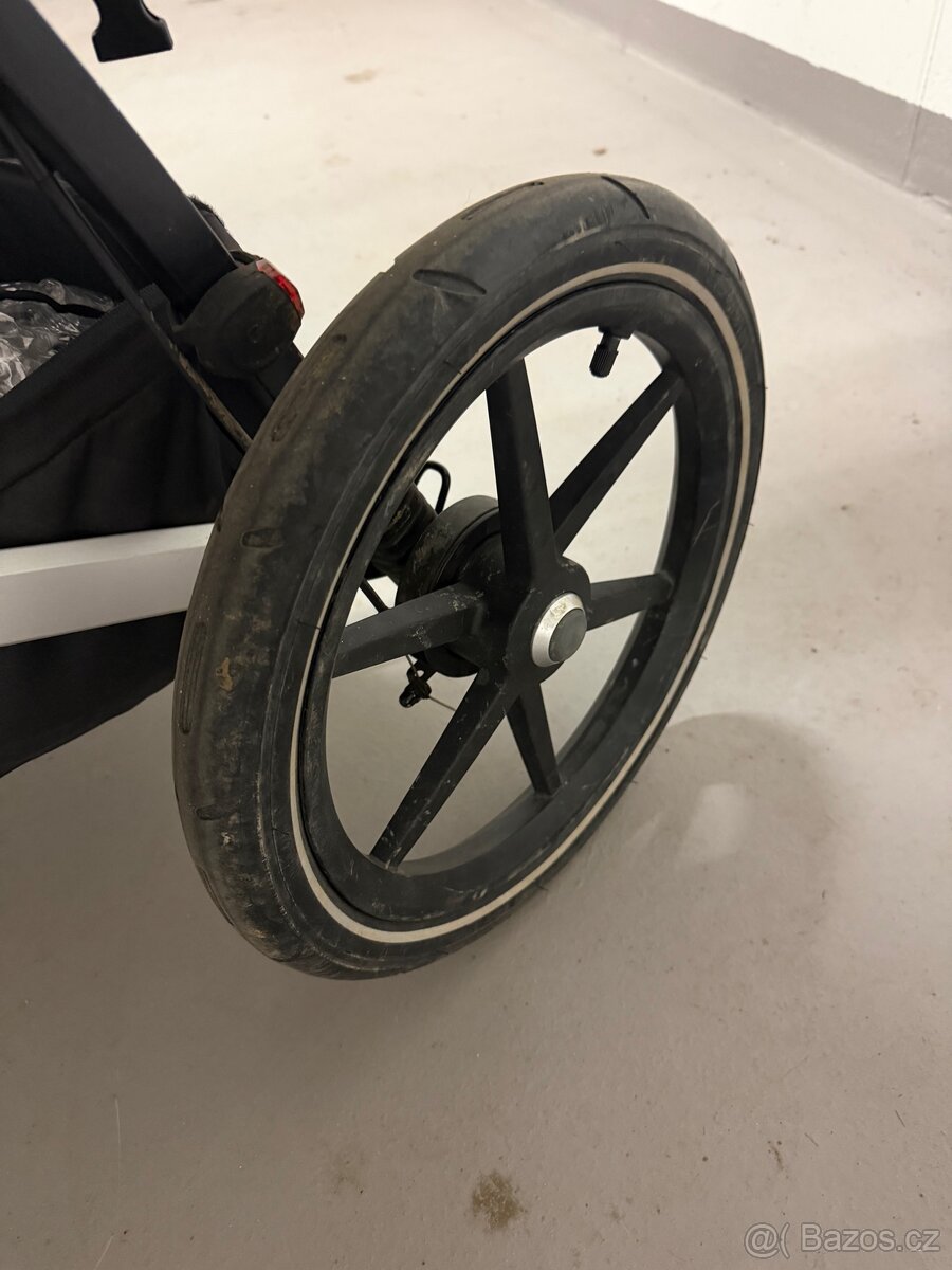 Thule Urban Glide 2 - 4