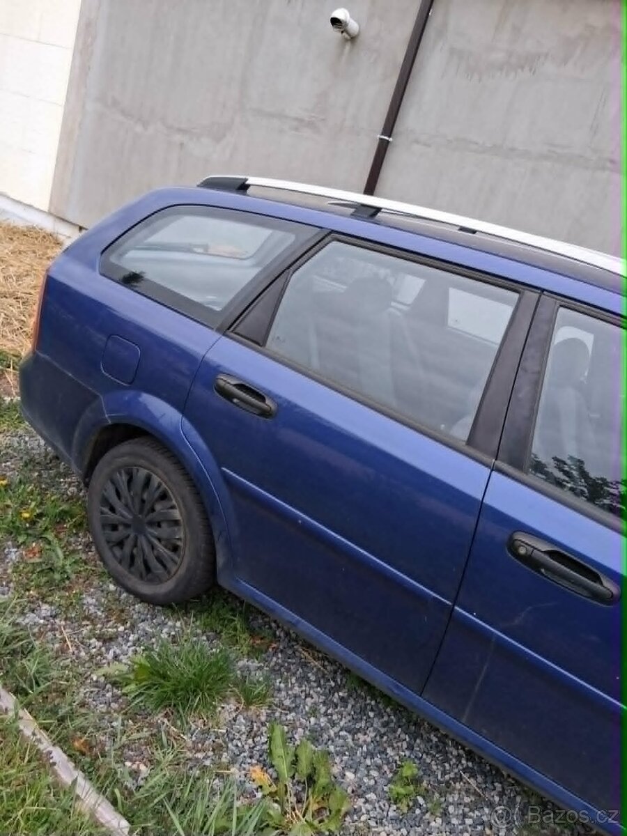 Chevrolet lacetti - 4