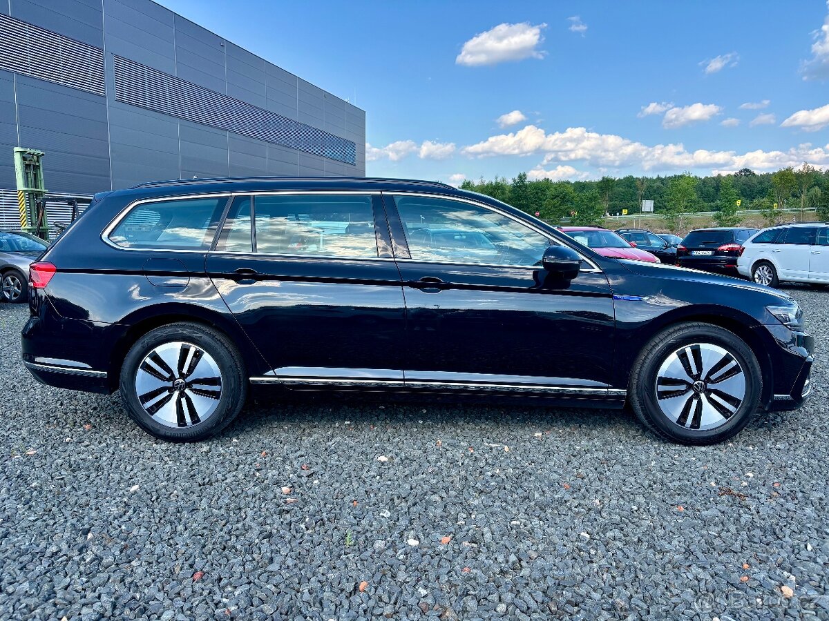 Volkswagen Passat combi 1.4GTE 160kw - 4