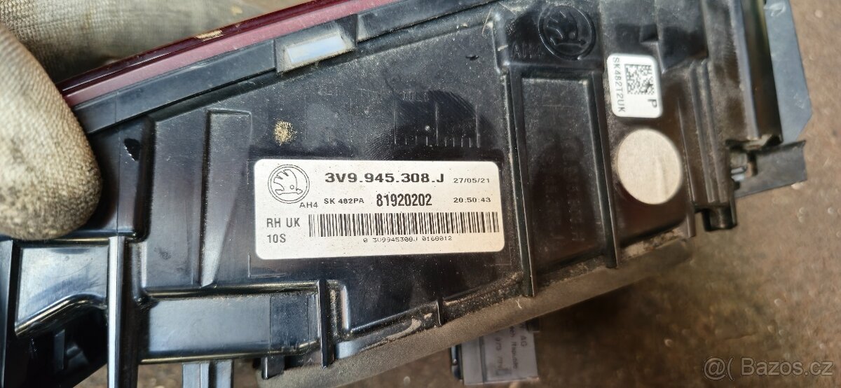 Prave zadni svetlo skoda superb 3 combi vnitrni - 4