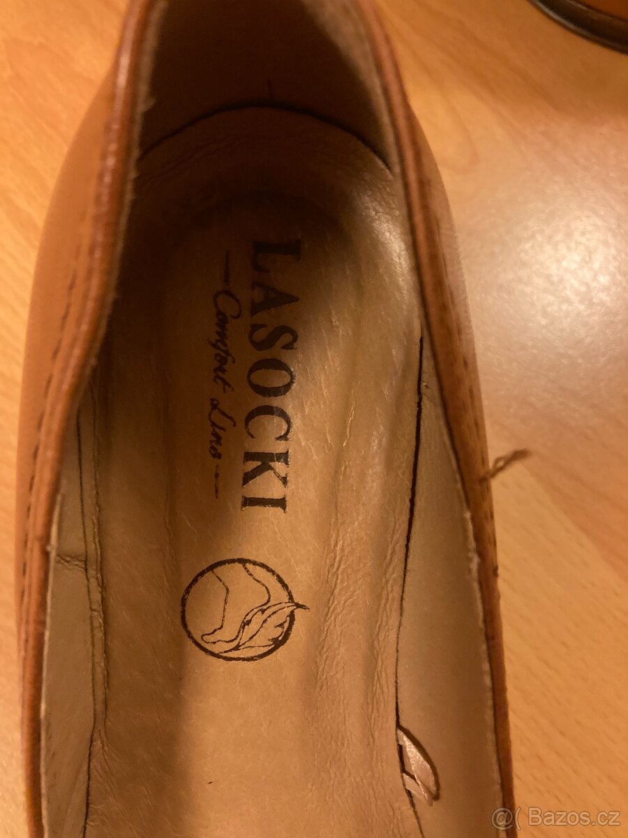 Kožené lodičky na klínku zn. Lasocki comfort vel. 36 - 4