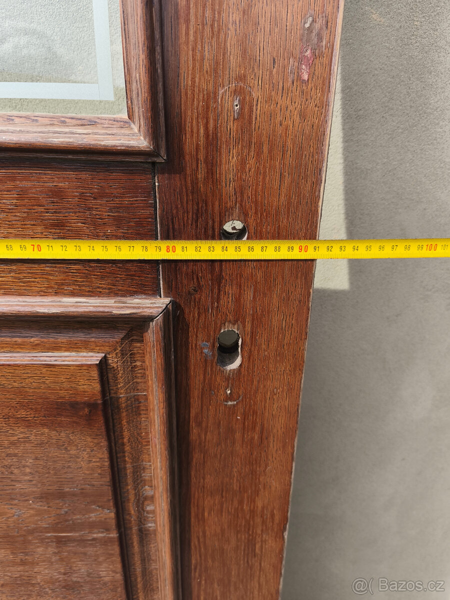 Dveře levé atypické, nejspíše 85, masiv - dub - 4