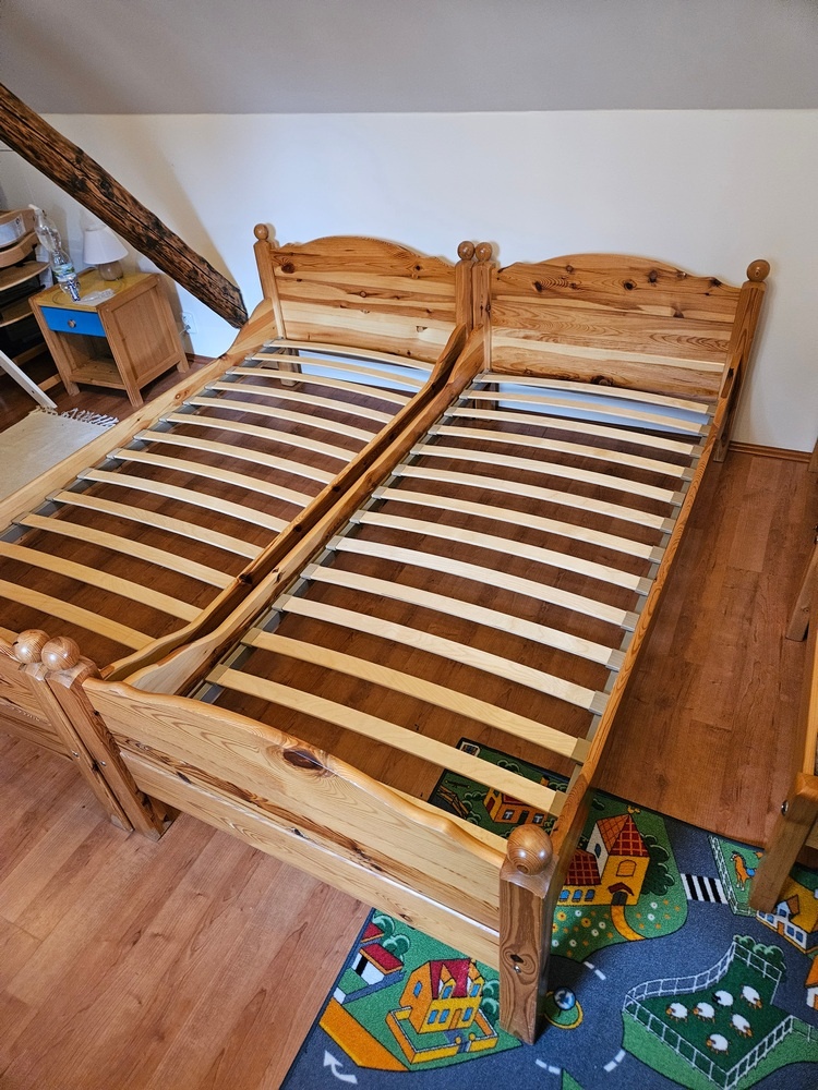 2 komplet lůžka 90 x 200 - cena za kus rám rošt matrace - 4