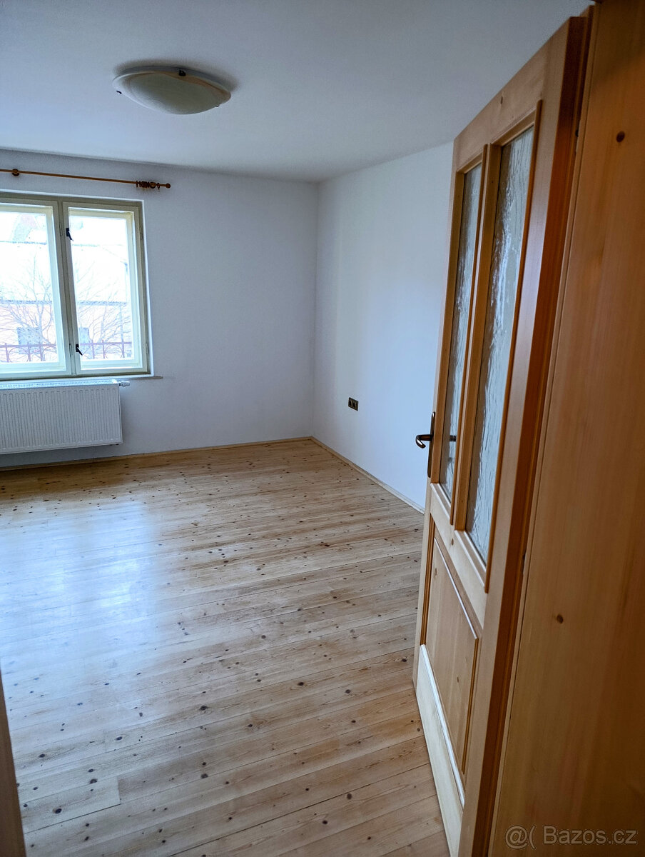 Pronájem bytu 2+1, 66 m², terasa, Vimperk – centrum - 4