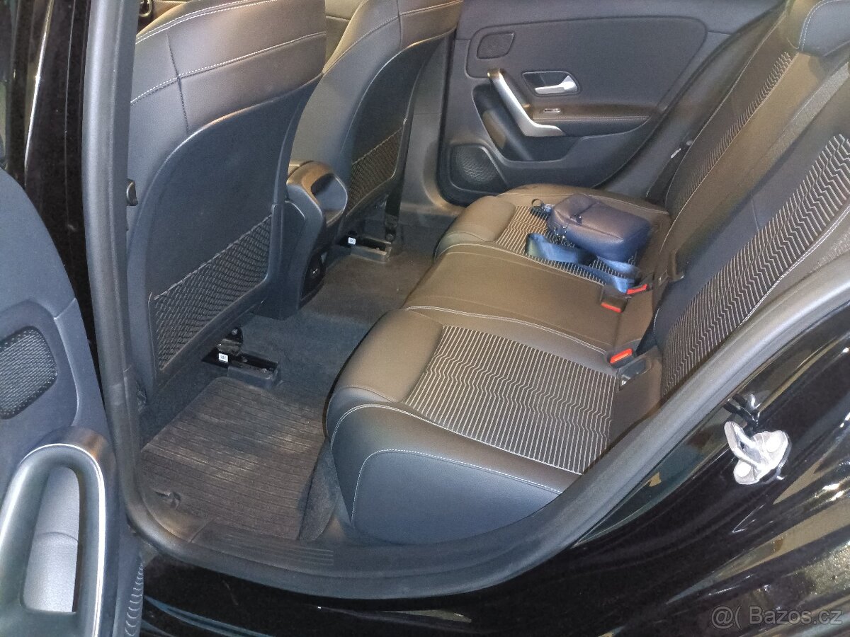 Mercedes-Benz Třídy A, A250e - 4