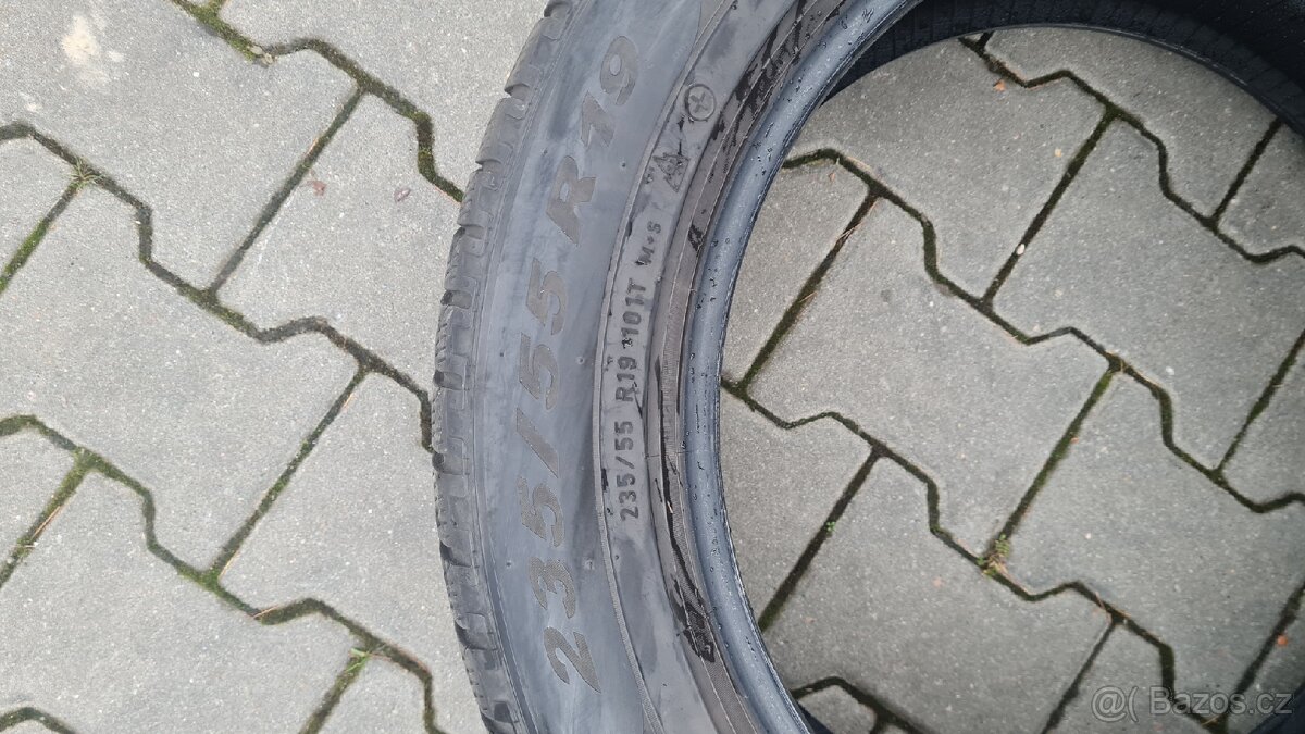 Pirelli scorpion 235/55 r19 zimní - 4