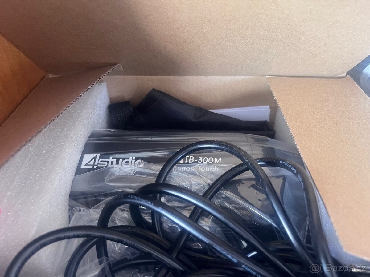 Studiové blesky sada - 4