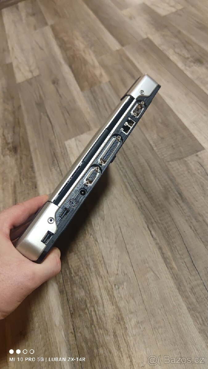 Toshiba tecra - 4