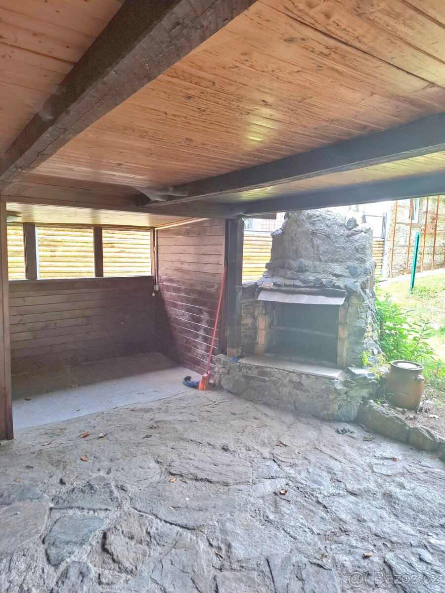 Prodej chaty 63m2 v Chýnově u Tábora - 4