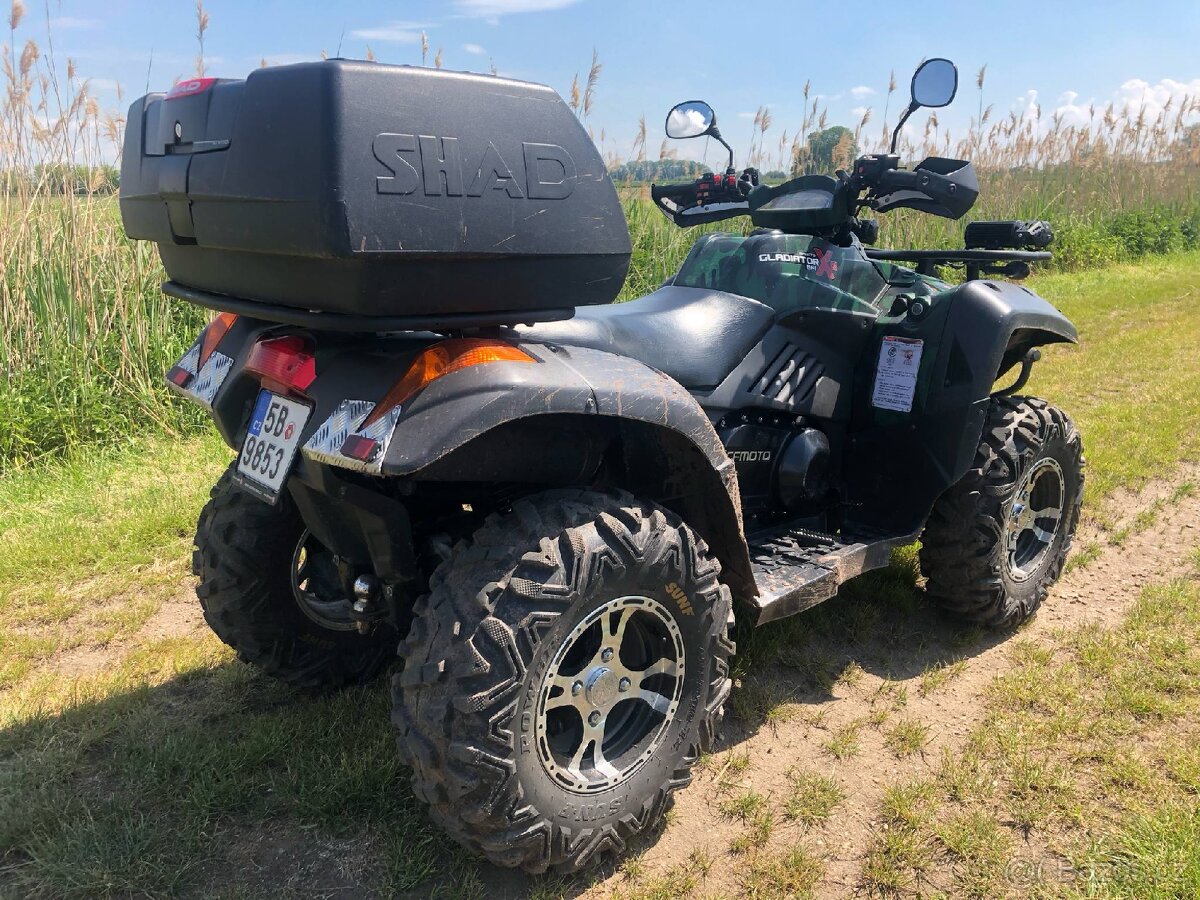 Čtyřkolka CF Moto Gladiator X6 EFI long