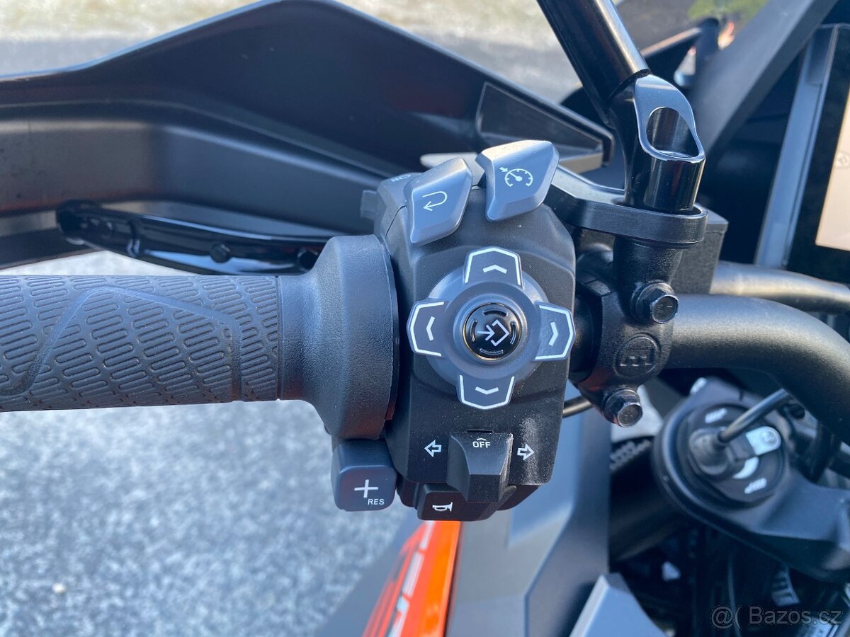 KTM 1290S Super Adventure 2022 - 4