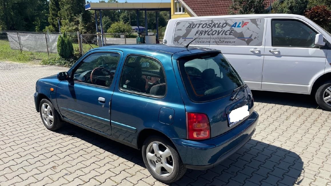 Nissan Micra, 1.0 /// 44KW /// 128TKM ///RV 2/2001 - 4