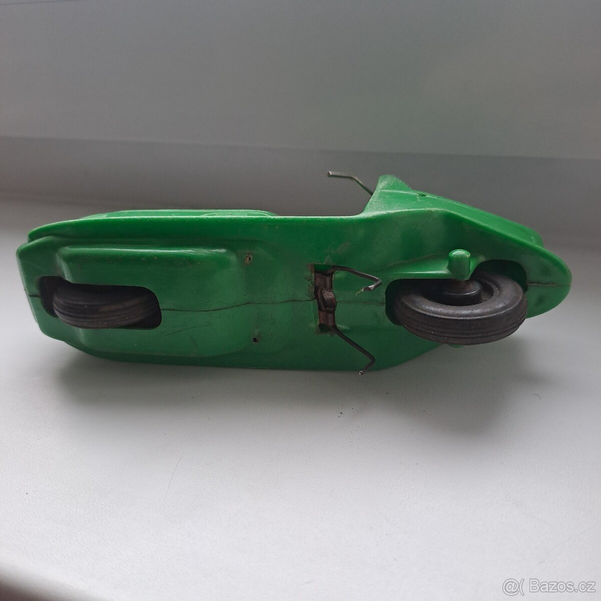 Stará retro hračka Čezeta zelená - 4