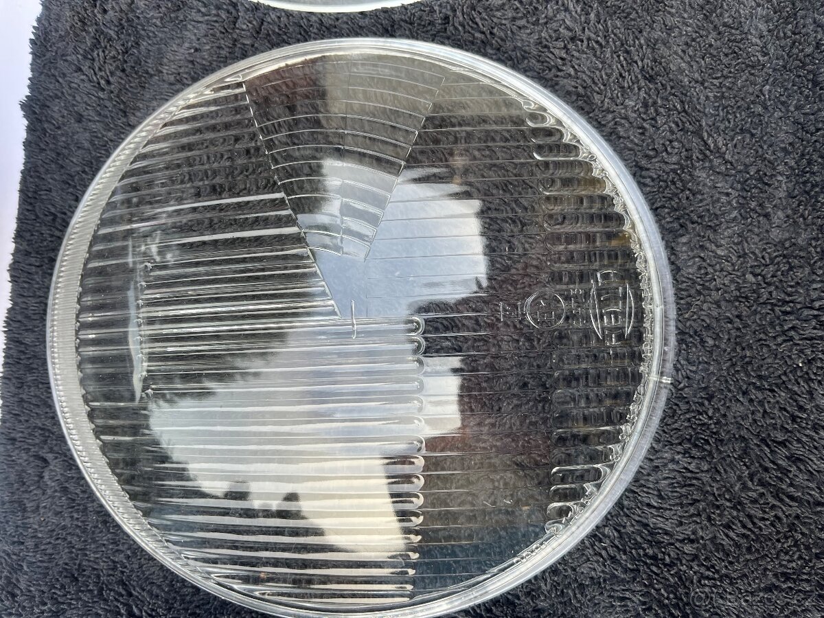 Volkswagen Brouk přední světlomet - 4