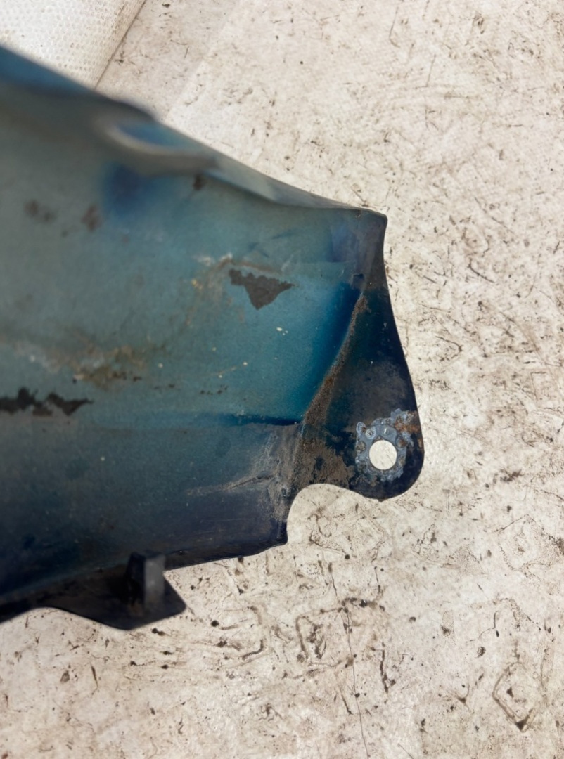 Přední pravý blatník Škoda Octavia 3 - 4