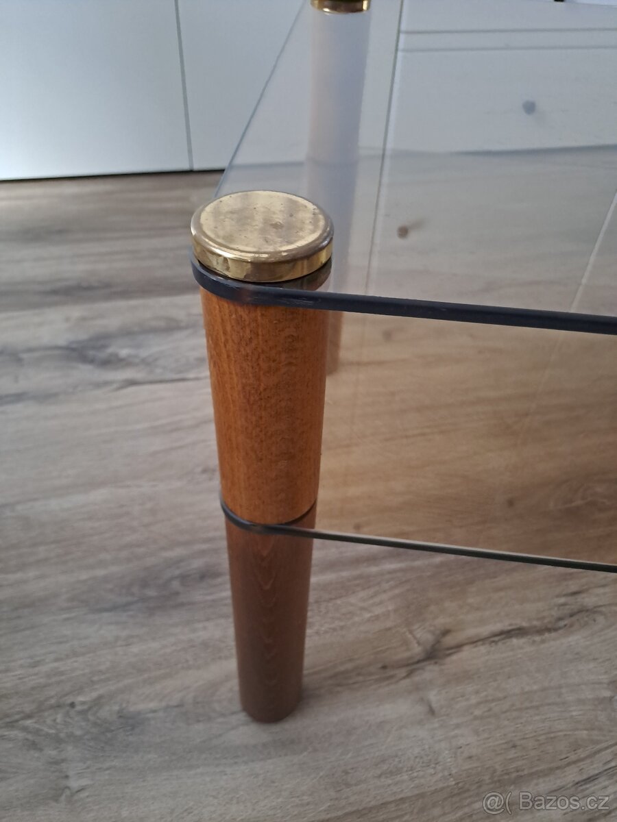 Konferenční stolek - 4