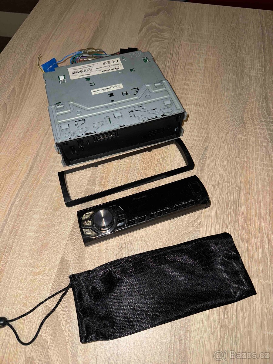 Autorádio Pioneer MVH-160UI (USB) - 4