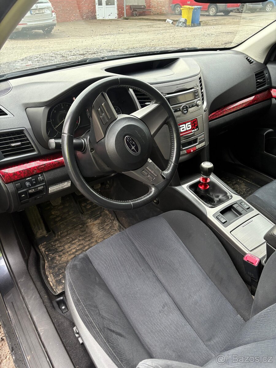 Subaru legacy autback díly - 4