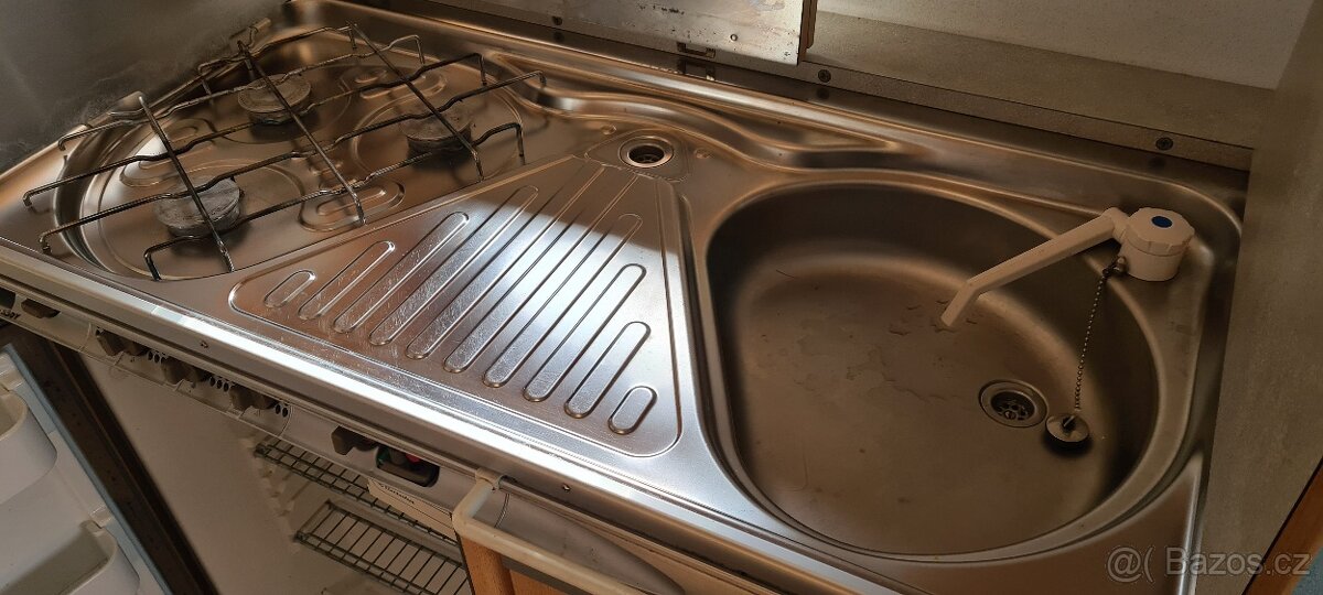 KNAUS Eifelland Holiday 460 - 4