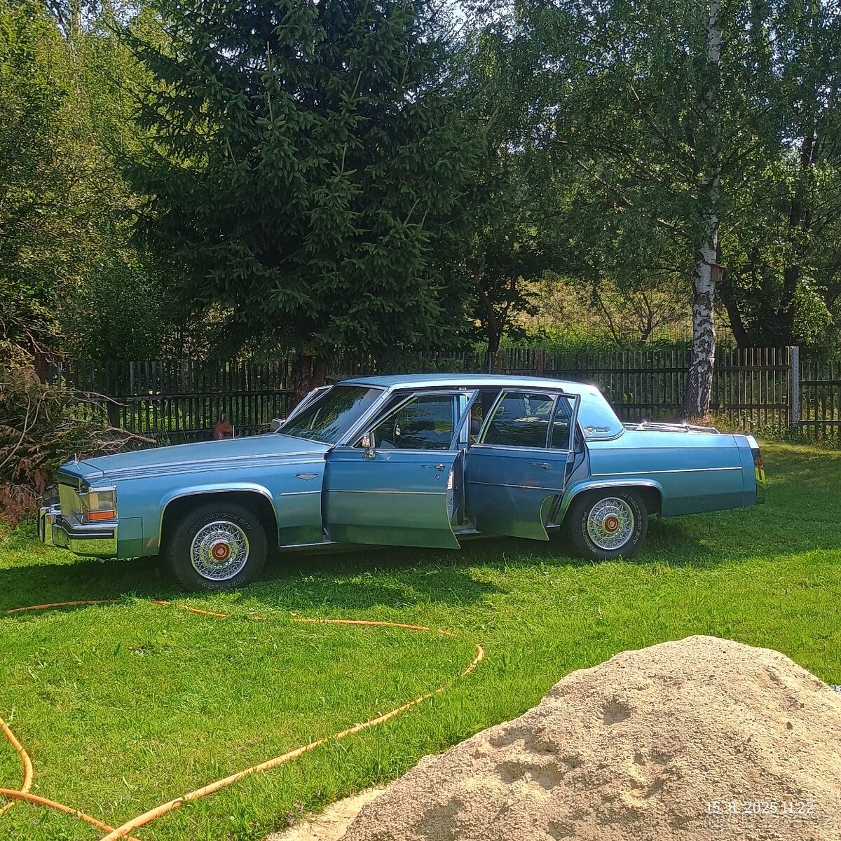 Cadillac sedan deville - 4