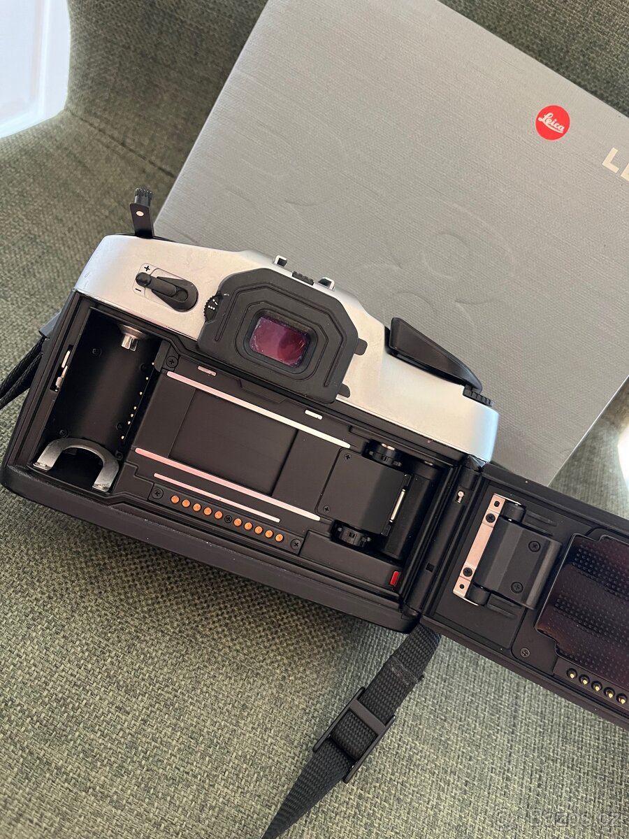 Leica R8 + krabice - 4