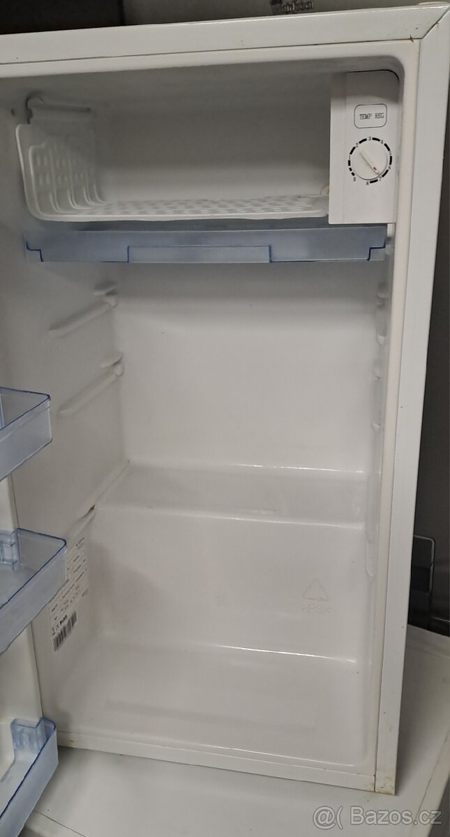 Lednička Hisense - 4