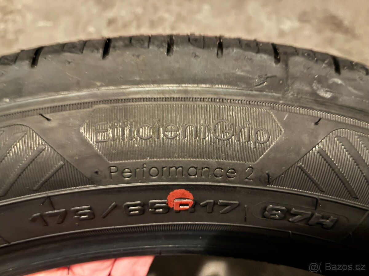 Goodyear Efficientgrip Performance 2 175/65 R17 - 4
