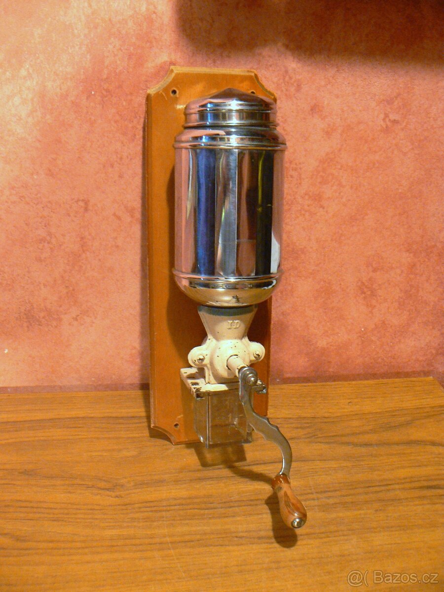 mlýnek na kávu - 4