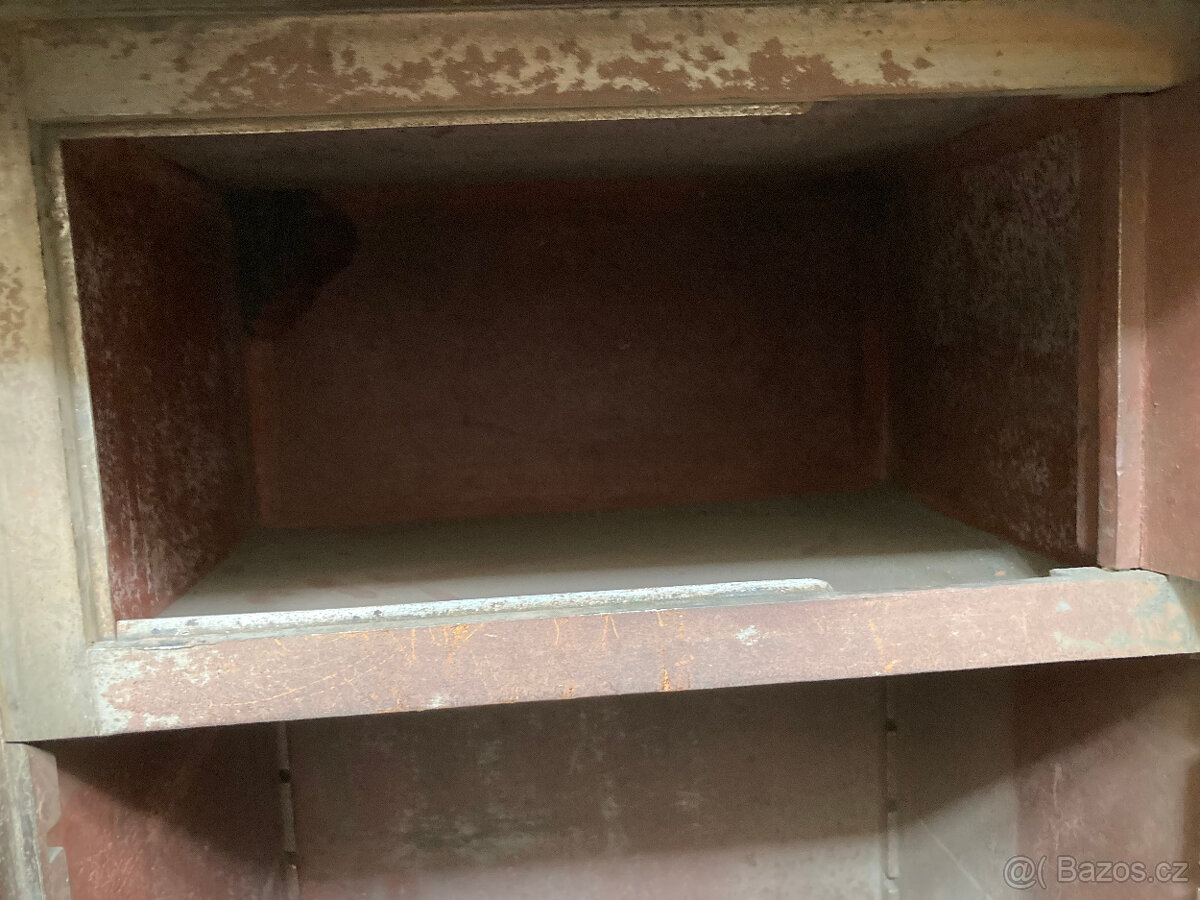 Trezor starožitný Popelka za 12.000 kč - 4