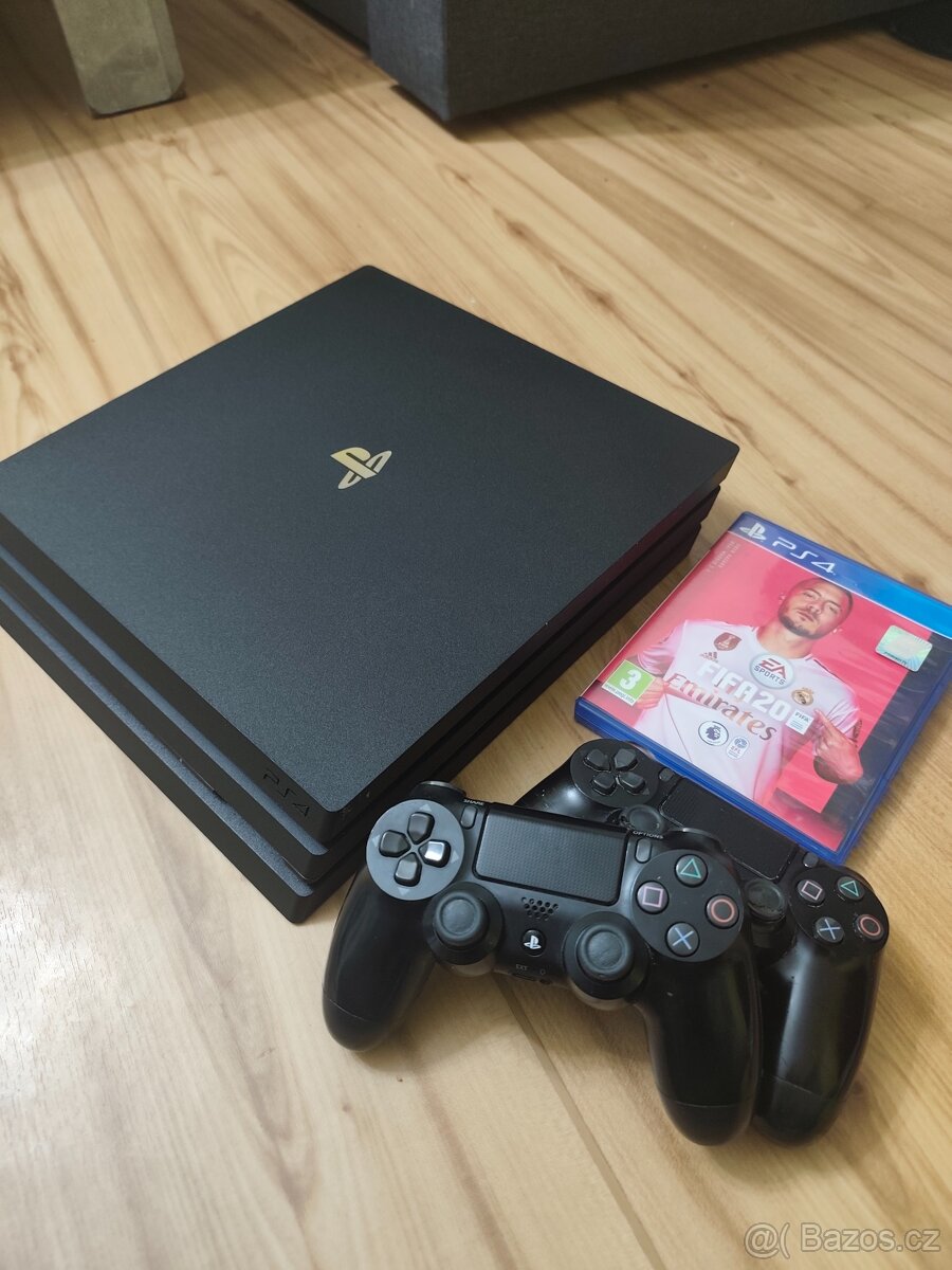 PlayStation 4 Pro – 1TB, 2x ovladač - 4