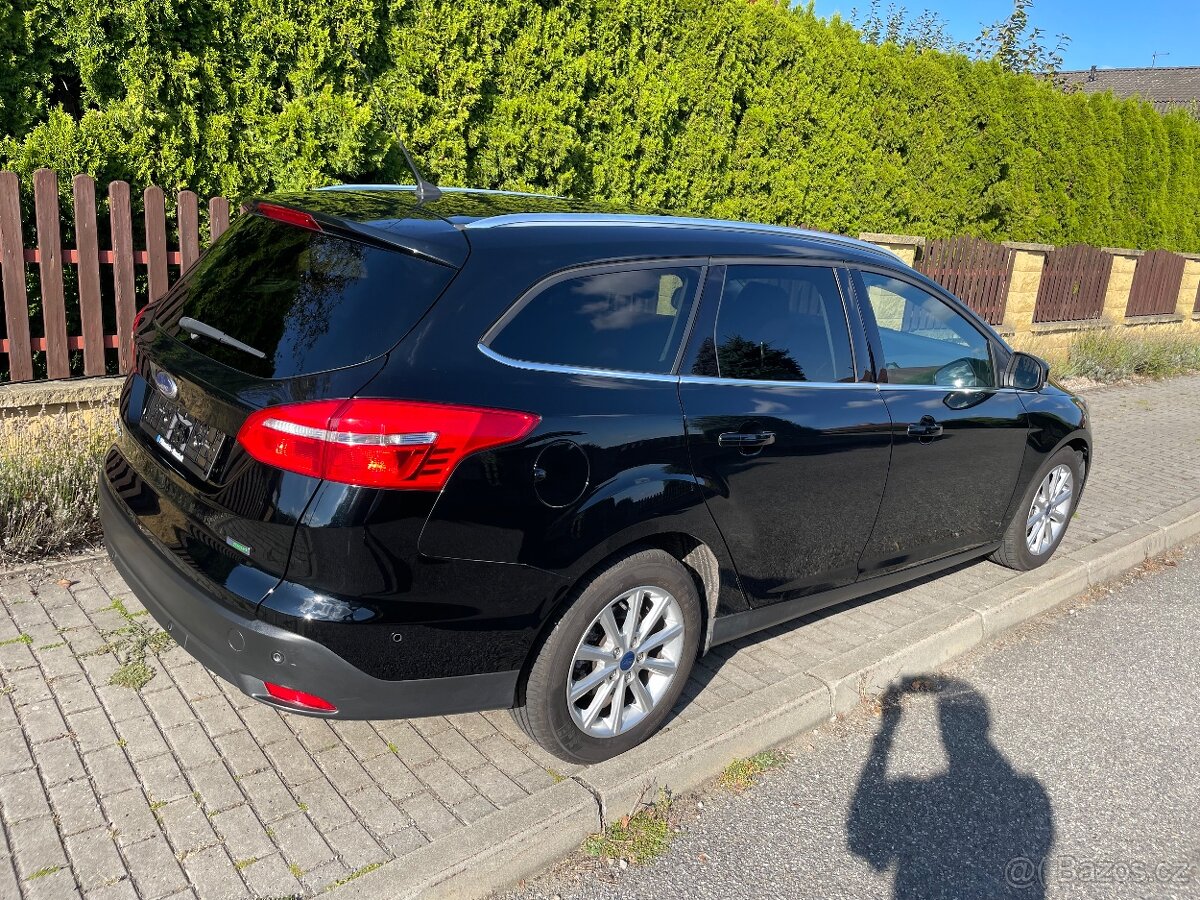 FORD FOCUS 1.0 Ecoboost 92kw,r.v. 2016, 95000 km, NOVÝ MOTOR - 4