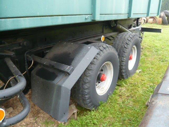 Traktorový nosič kontejnerů hákový NKT-10, s originál doklad - 4