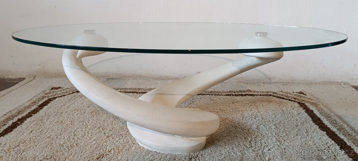 Stylový, konferenční stolek se skleněnou deskou. - 4