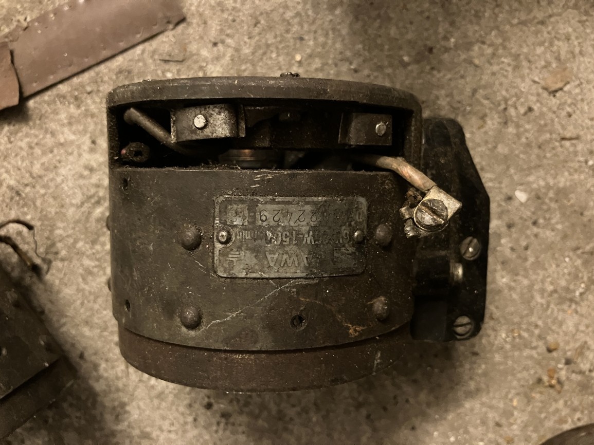 3x dynamo jawa 6V/45W - 4