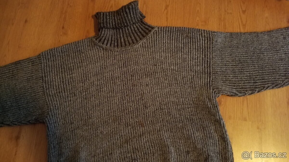 Rolák zn. Triangles, vel. XXL - 4